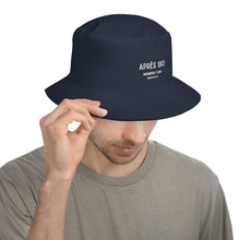 Load image into Gallery viewer, Après Ski Members Club Saison 23 24 Bucket Hat
